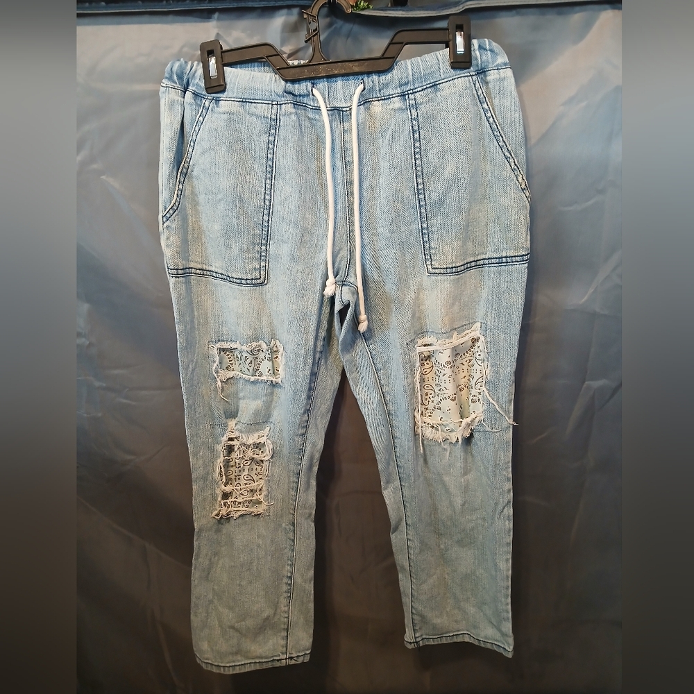 C Est. 1946 Distressed Light Blue Womens Jeans